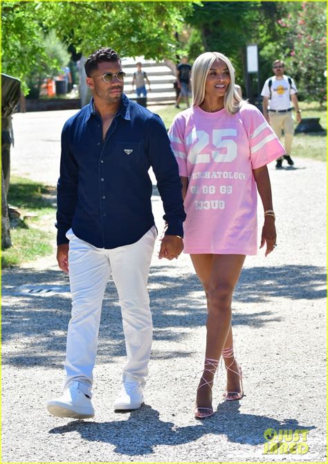 russell wilson gucci|Ciara & Russell Wilson Show Some PDA During a Romantic.